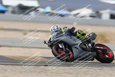 media/Apr-18-2025-CVMA Friday Practice (Fri) [[88baa45499]]/Racer 3/Session 5 (Turn 14 Tip In)/
